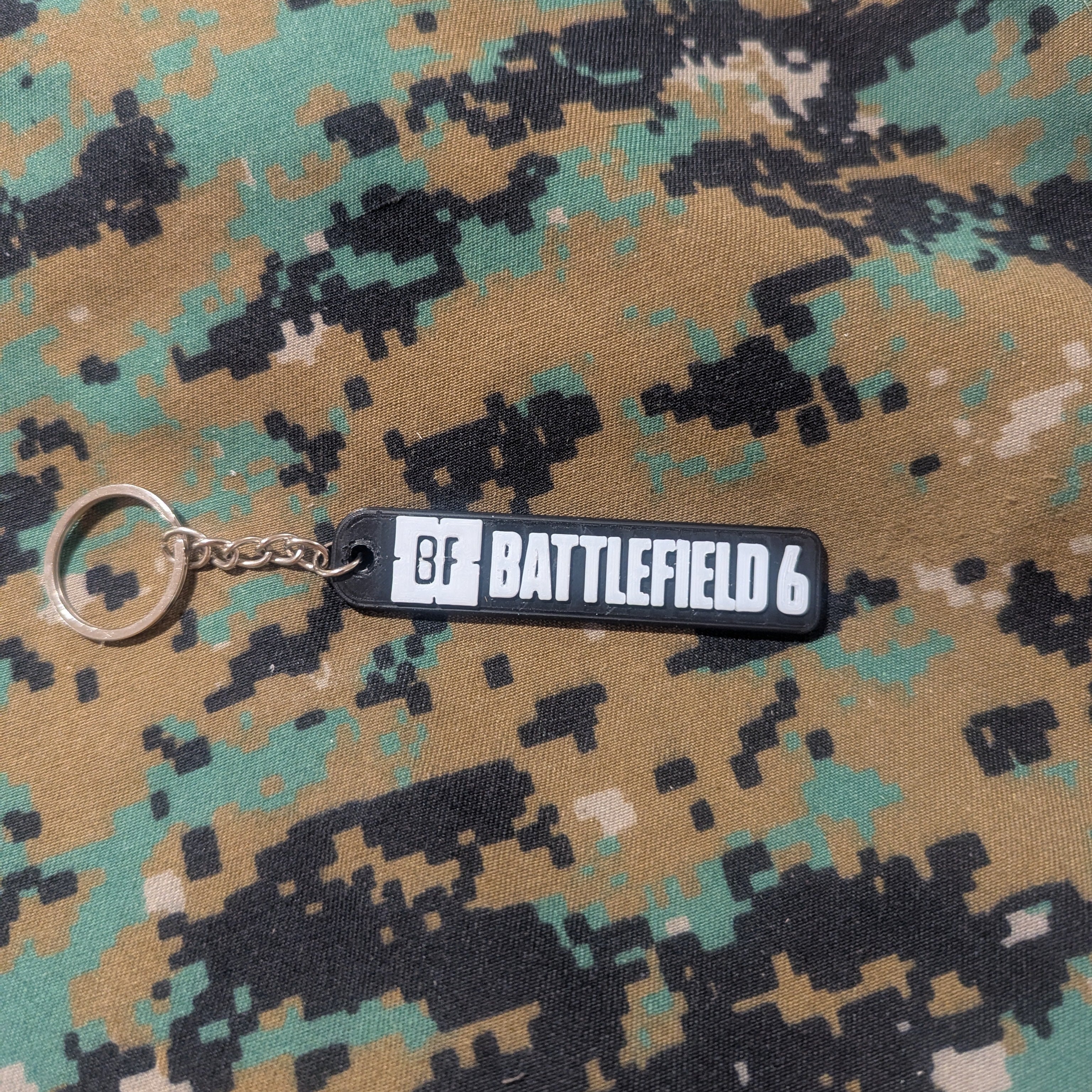 Battlefield 6 KEYCHAIN, BF6, Tactical, Games, Black, Video Games, FPS, Backpack